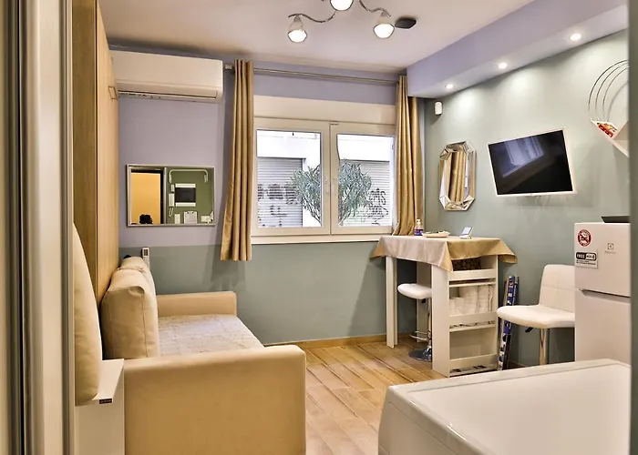 Apollo 3 - Luxury Apartment